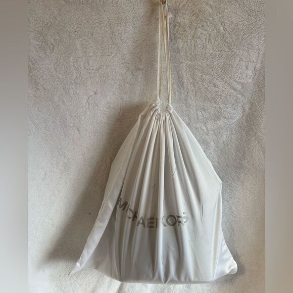 Michael Kors Dottie Color Block Bucket Bag - Picture 14 of 14